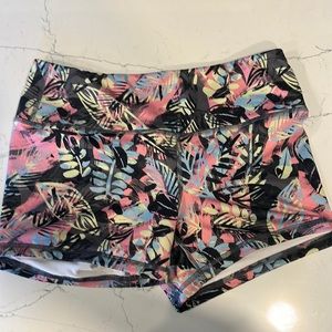 Fleo 4” athletic shorts